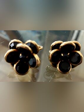 Gold Floral Black Stone Clip-On Earrings